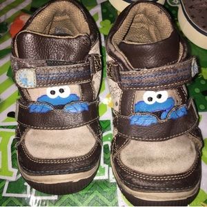 6/$20 Stride Rite Cookie Monster Shoes 🍪